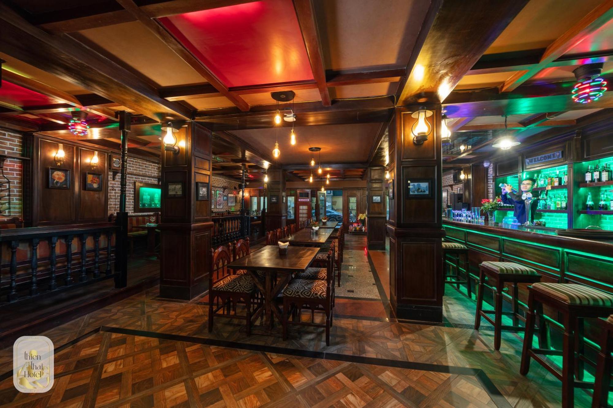 Thien Thai Hotel & Spa Hanoi Buitenkant foto