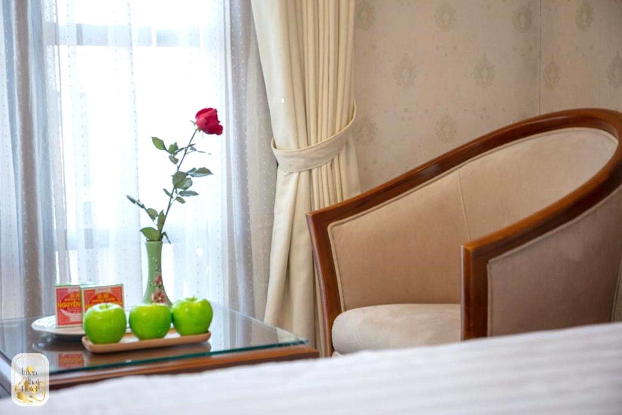 Thien Thai Hotel & Spa Hanoi Buitenkant foto